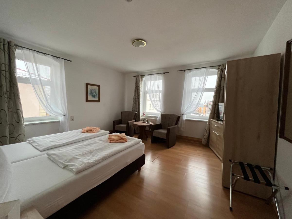 Pension Am Renner Dresde Exterior foto